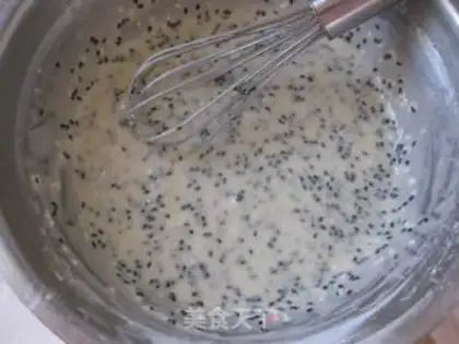 Make Black and white sesame pretzels step 6