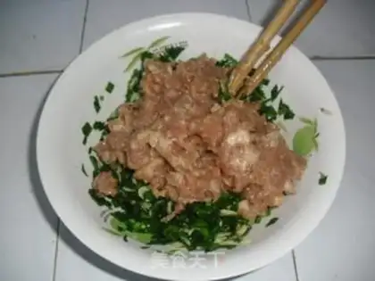 Make The meat dumplings step 4