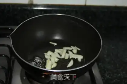 Make Curry shrimp pasta step 6