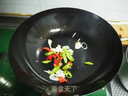 Make Sprouts and eggs step 1