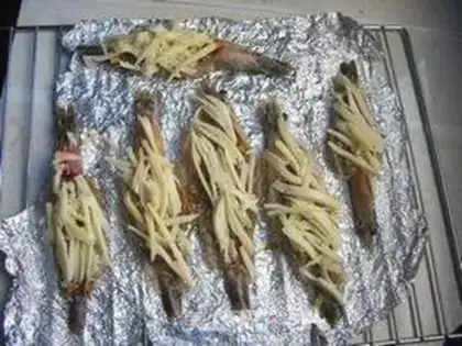 Make Garlic cheese shrimp step 6