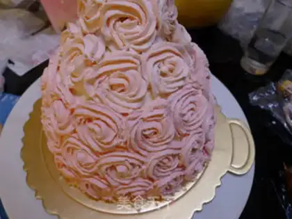 Make Barbie doll cake step 16