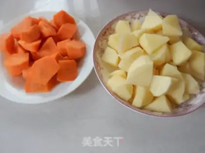 Make Curry potato chicken step 2