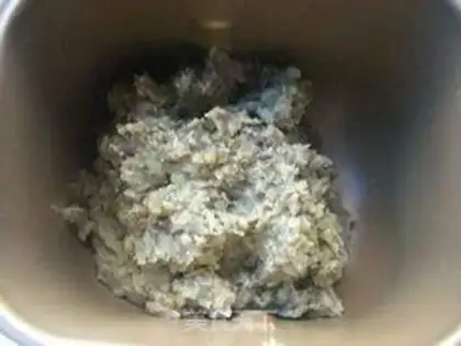 Make Bread machine green bean pie step 4