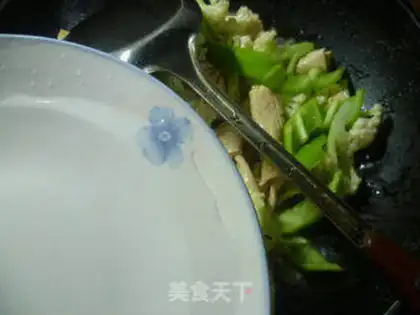 Make Pyramids and broccoli step 3