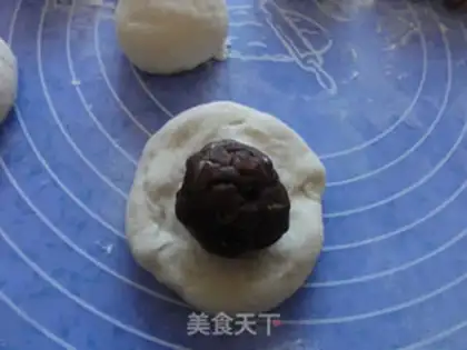 Make Red Bean Sand Bread step 3