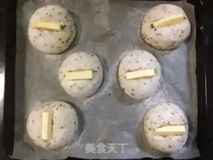 Make French ball, black sesame step 7