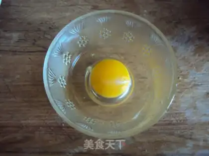 Make Pretzel fried eggs step 2
