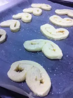Make Vanilla butterflies step 13