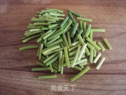 Make Garlic fries step 1