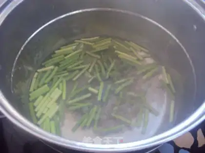 Make Garlic fries step 2