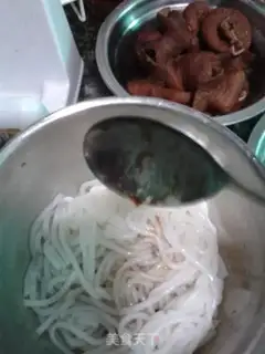 Make Spicy intestine powder step 4