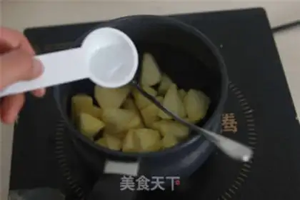 Make Sweet apple cake step 1