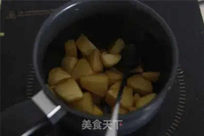 Make Sweet apple cake step 2