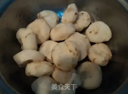 Make Fry mushrooms step 1