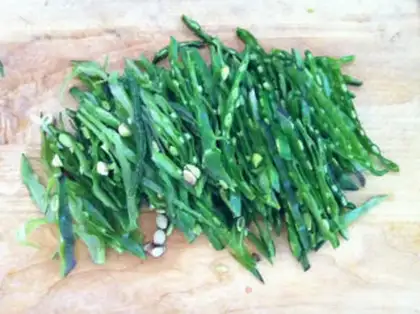 Make Shrimp sauce and lentils step 1