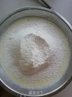 Make Mango lasagna cake step 2