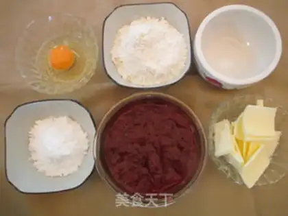 Make Strawberry sauce step 0