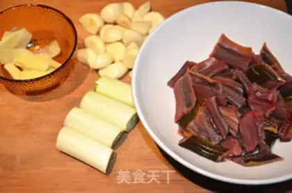 Make Garlic burns the tummy step 0