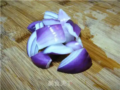 Make Curry radish fishballs step 2