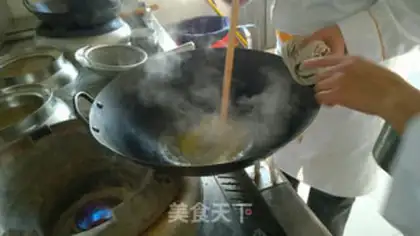 Make Old Beijing cream fried cake step 1