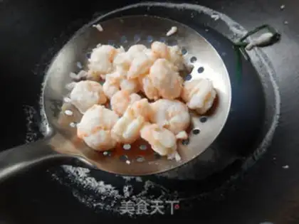Make Shrimp vegetable salad step 4