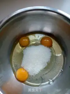 Make Egg yolk step 0
