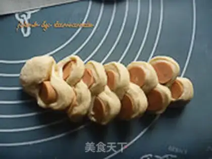 Make Sausage bread step 7