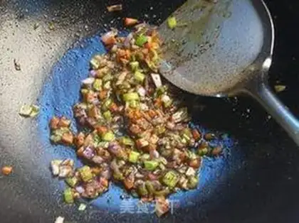 Make Black pepper sauce steaks step 10