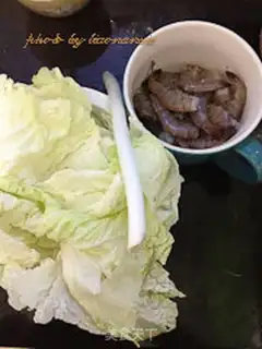 Make Shrimp with cabbage step 0