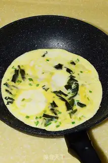 Make An egg roll step 5