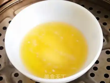 Make Twin fruit pies step 2