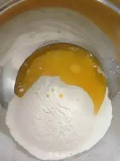 Make Twin fruit pies step 3