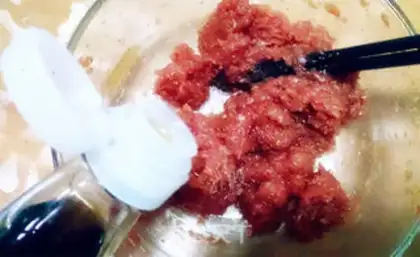 Make Melt sugar pork step 2