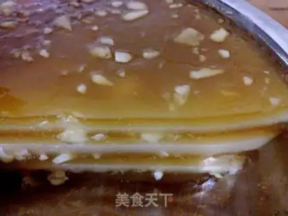 Make Coconut horse hoof cake step 13