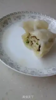Make Pork dumplings step 23