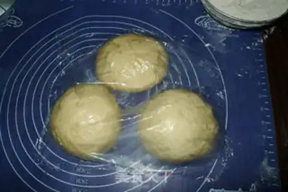 Make Milky beans and toast step 7