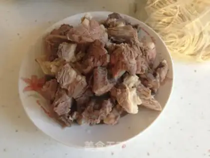Make Tomato noodles step 1