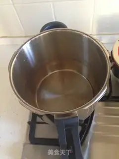 Make Tomato noodles step 2