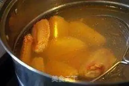 Make The red chicken wings step 0