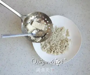 Make Tofu eggs and eggs step 7
