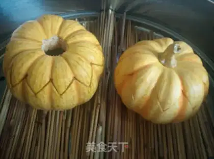 Make Pumpkin shrimp step 2