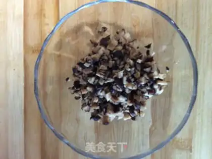 Make Old Beijing noodles step 1