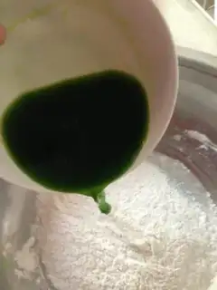 Make Three-coloured cat ears step 1