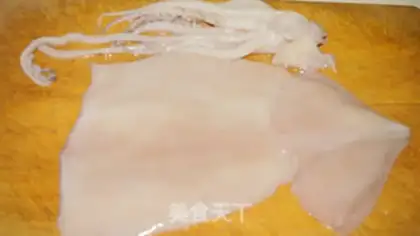 Make No oiled pepper squid rolls step 2