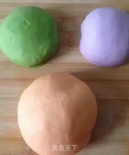 Make Three-coloured cat ears step 4