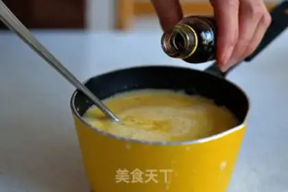 Make Sweet bottle of caramel pudding step 3