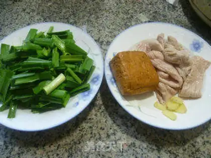 Make Garlic fried pig intestines step 0