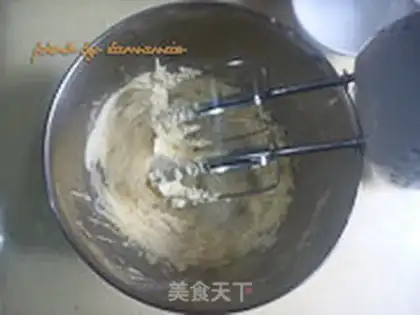 Make Cake with cream cream step 15