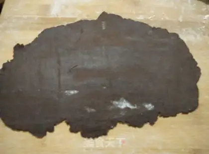 Make A wheeled cheese cookie step 4